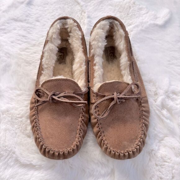UGG Fur Moccasin Slippers 5 - Chestnut - Picture 1 of 7